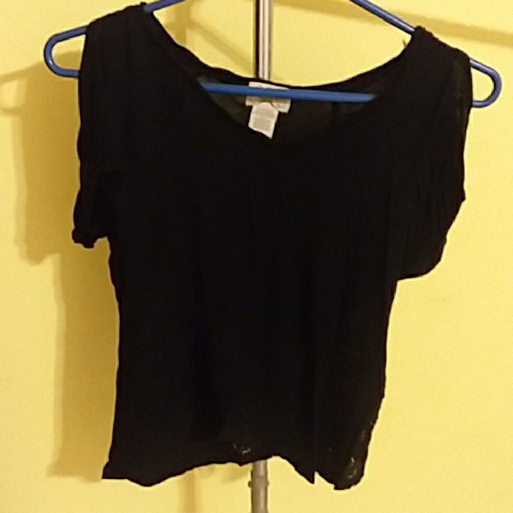 Black shirt